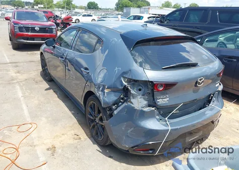 2021 Mazda Mazda3 Premium z USA, uszkodzony, nr VIN JM1BPAML4M1306908